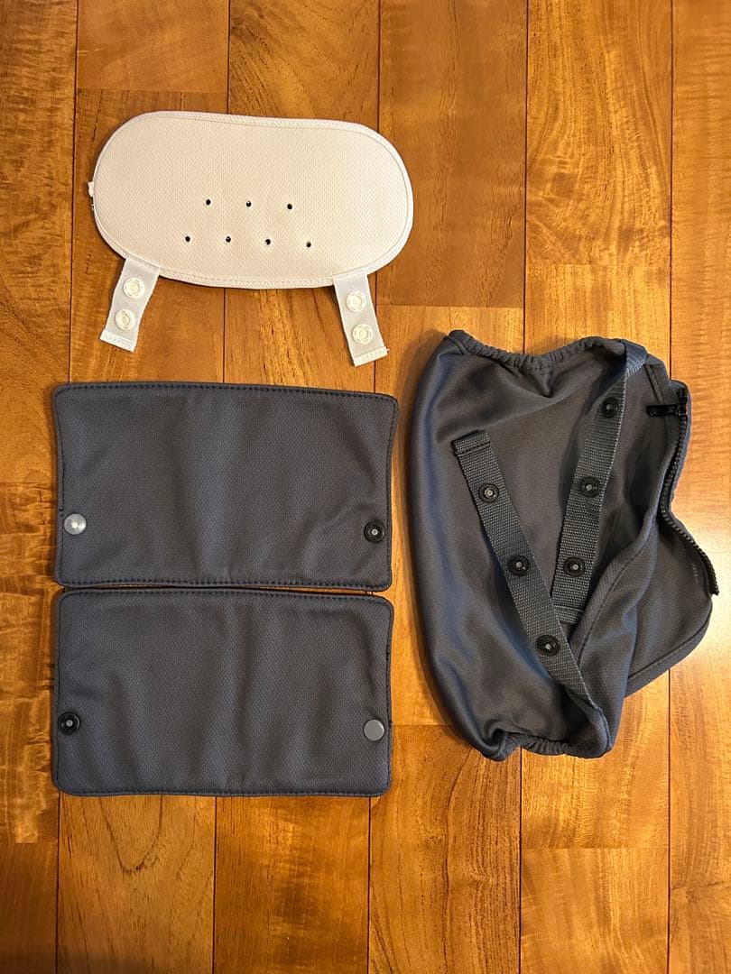 Aprica Laclis(アップリカ　ラクリス) 抱っこ紐 ダークグレー