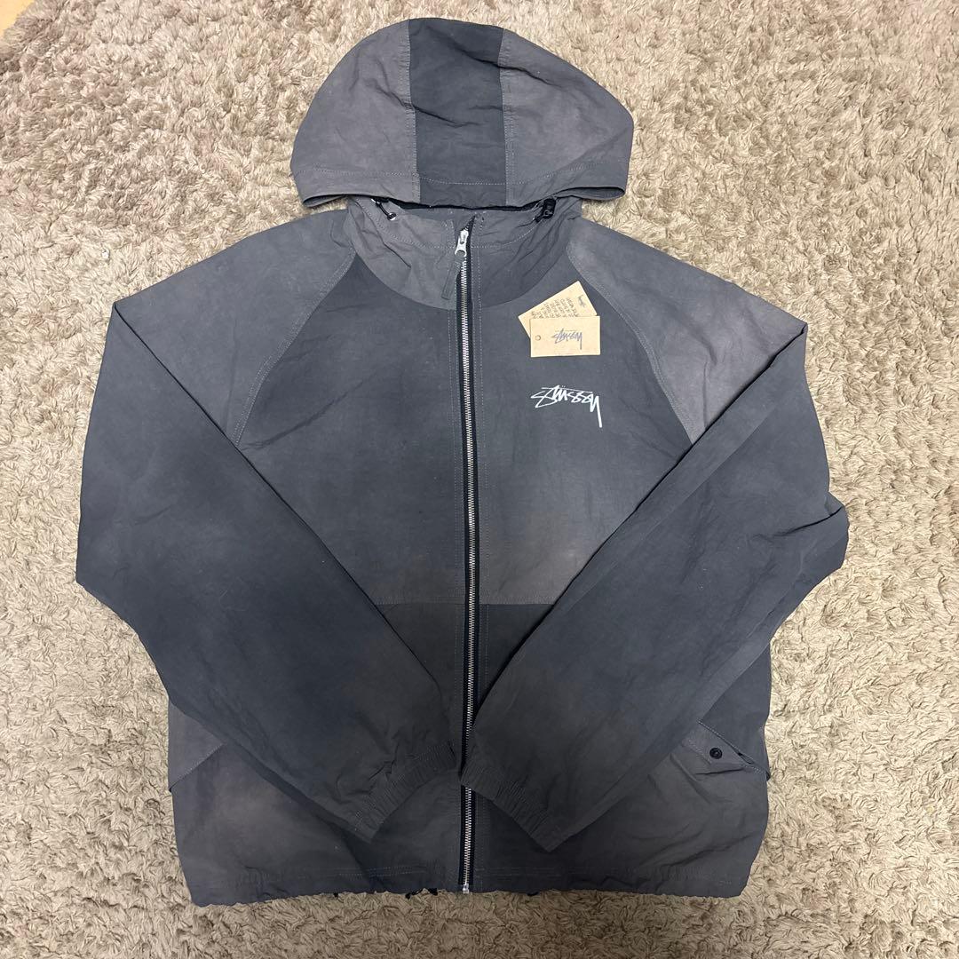 Stussy シェルジャケット　ダークグレー