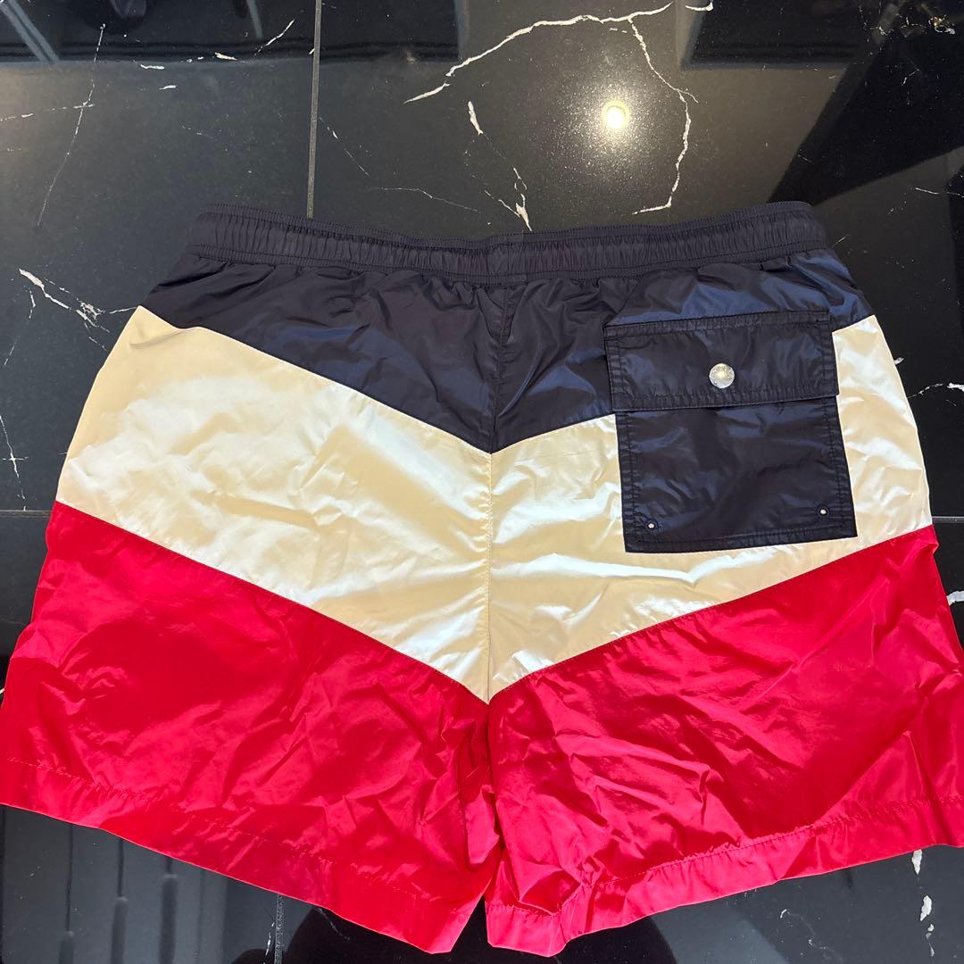 MONCLERハーフパンツ、水着兼用