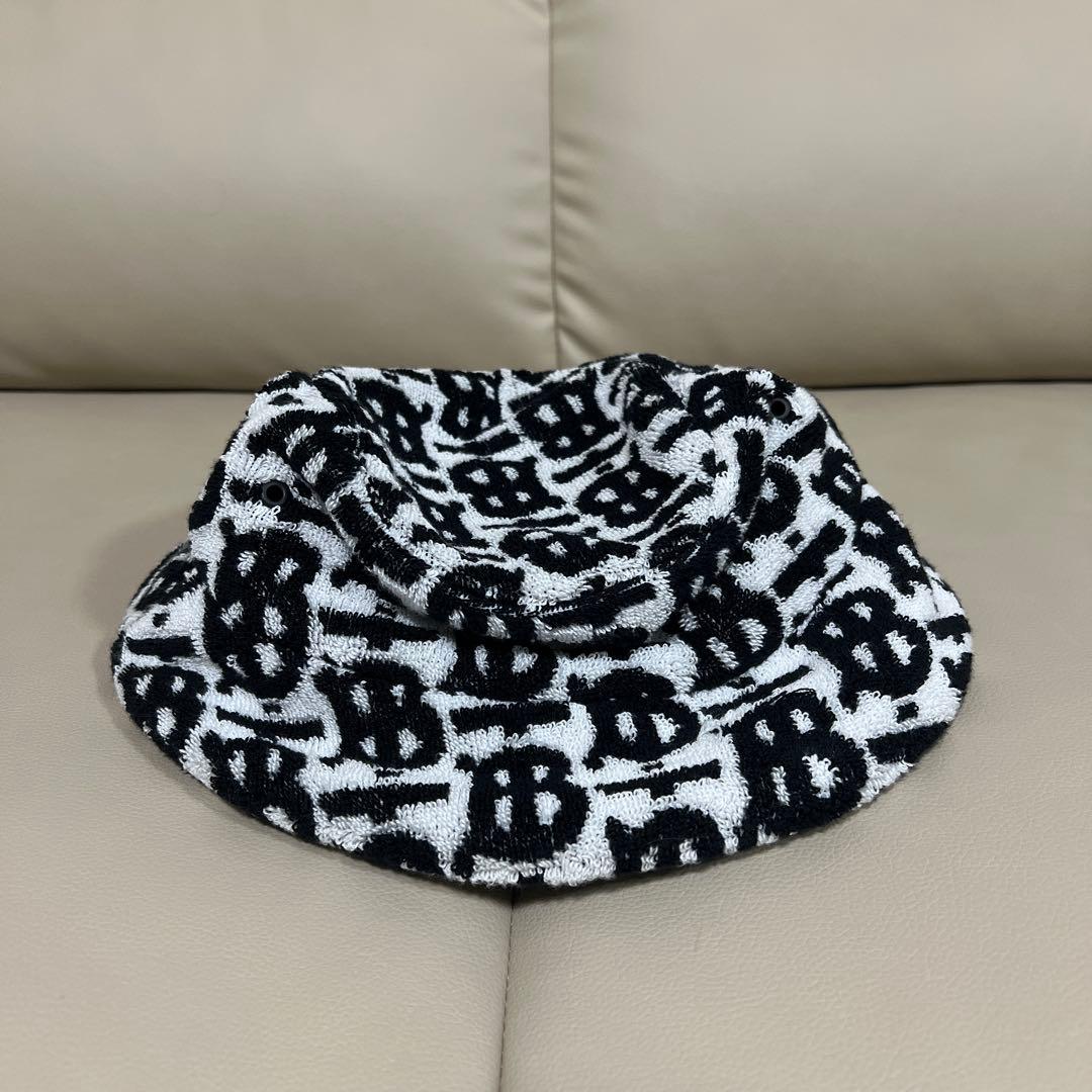 Burberry バケットハット TB柄