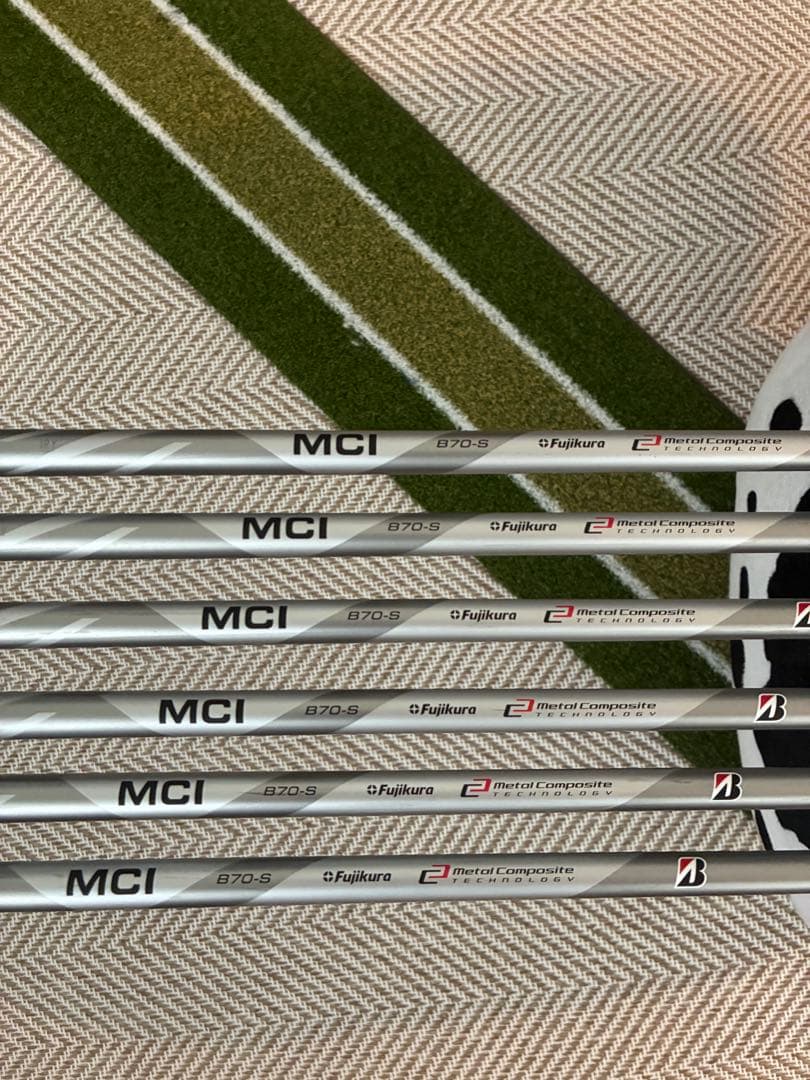 ブリヂストン　222CB＋アイアン　MCI B70 ※価格相談応じます。