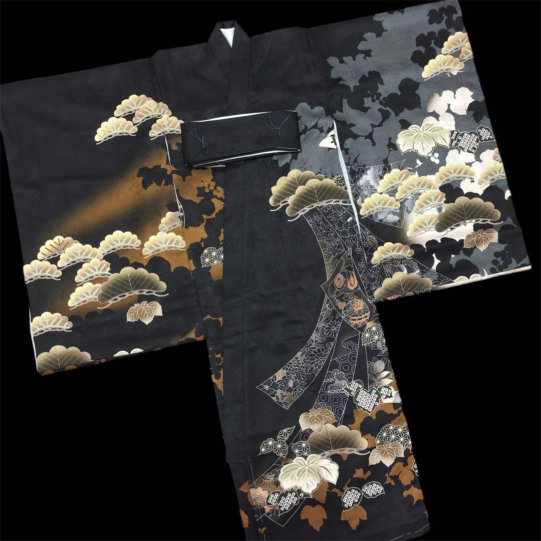 【新品/正絹 】日本製 特選京友禅染 襦袢付 新品たとう紙付 男の子 黒 兜