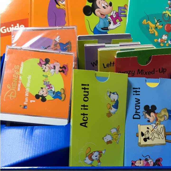 ディズニー英語システムDWE教材