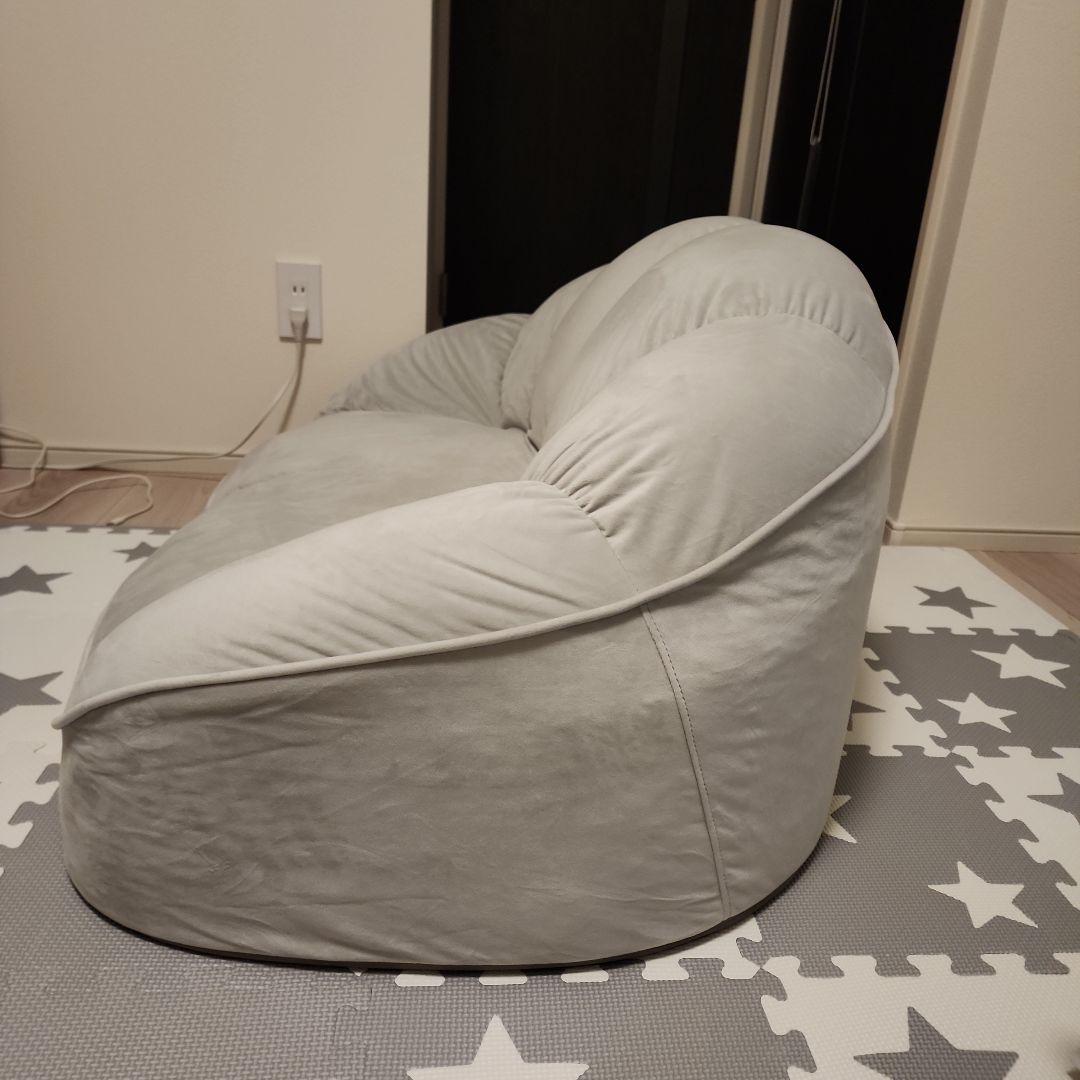 ロマンティックプリンセス　くすみダスティカラーのシェルソファ1.5人掛け