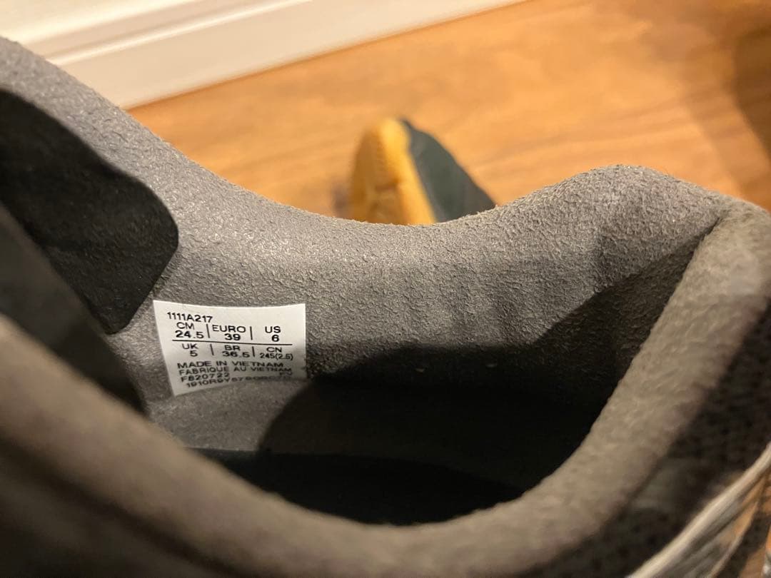 新品　asics デスタッキ　24.5 フットサル　DESTAQUE K FF