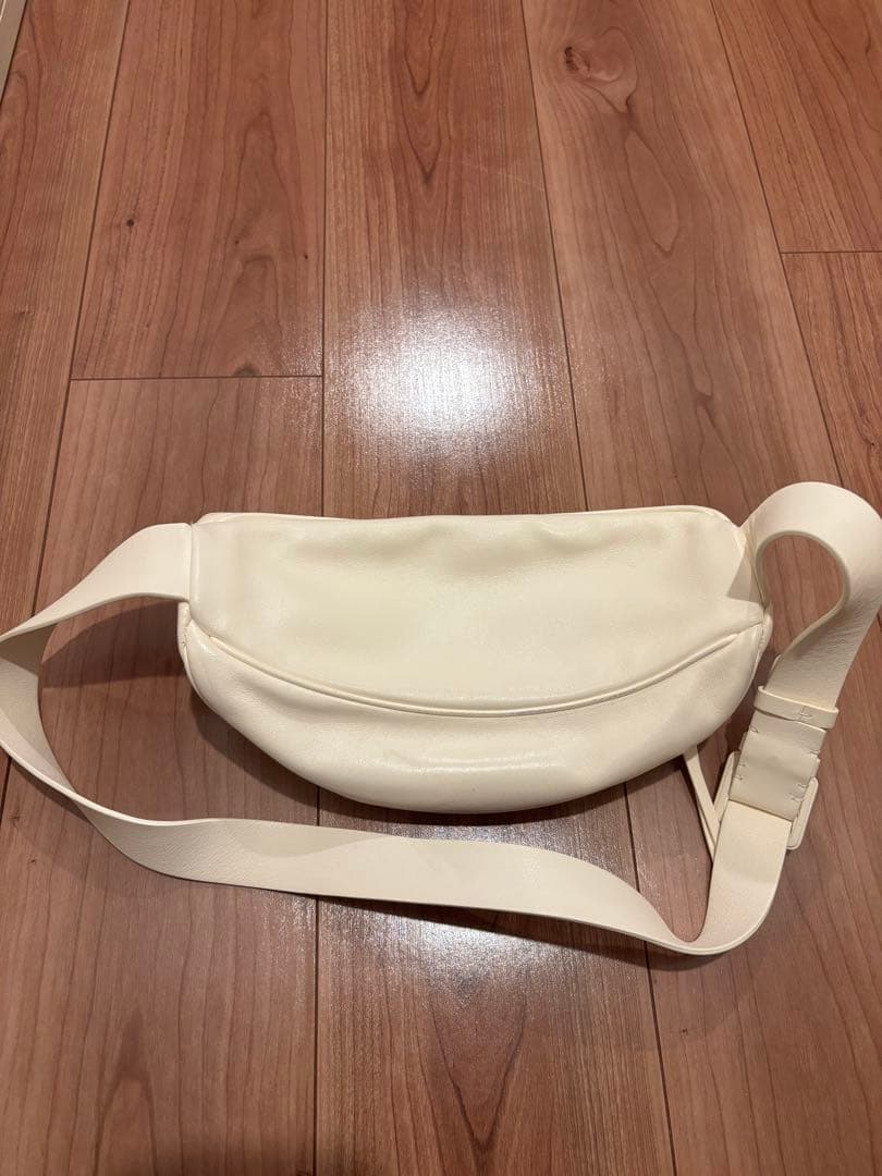 ジルサンダー　ホワイト ボディバッグ