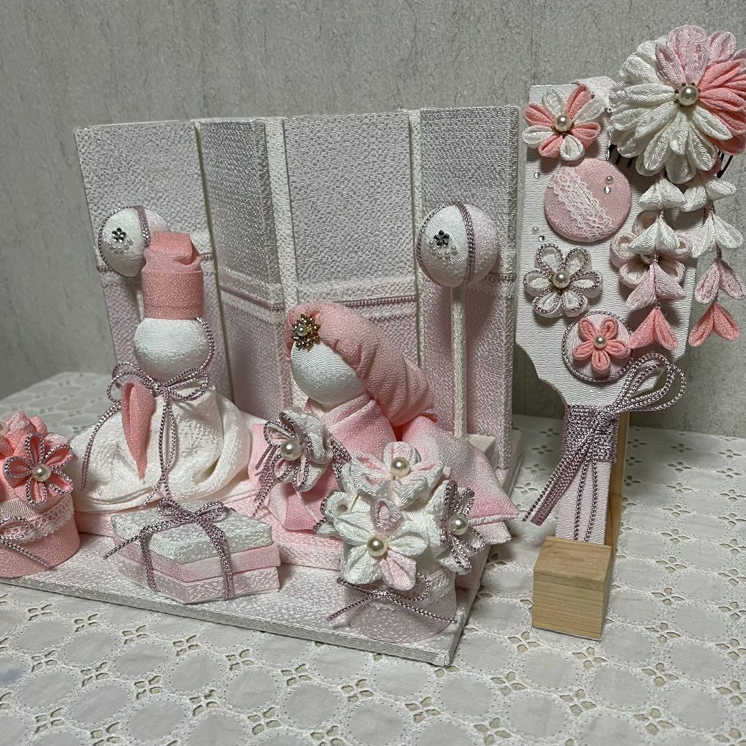 187/雛人形 つまみ細工　淡桃カラー　木箱入り