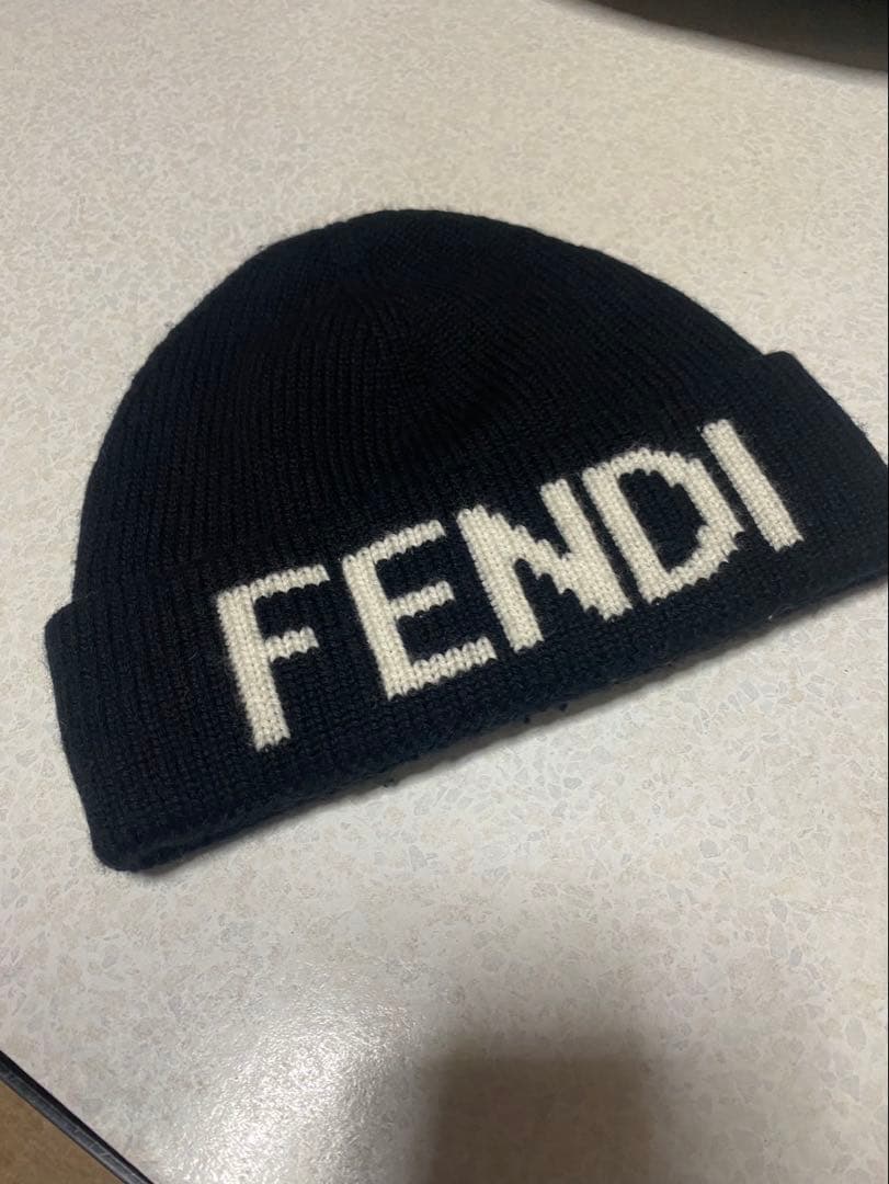 fendi ニット帽　現状品