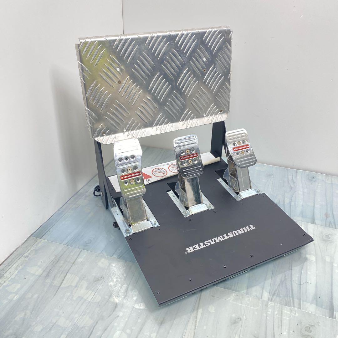 THRUSTMASTER T500 RS レーシングホイール　ペダル