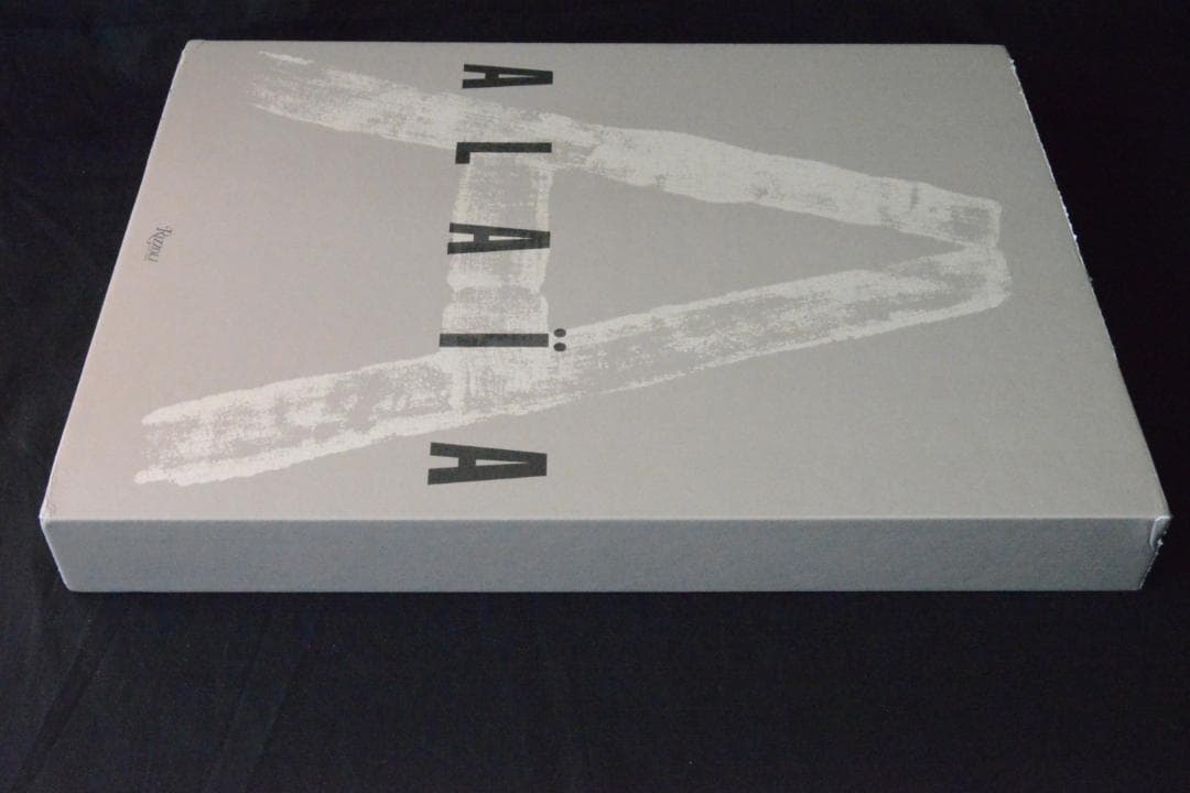 【Azzedine Alaia】アズディン・アライア　★★大幅に値下げしました