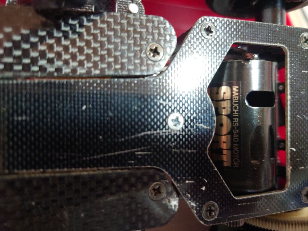 ＲＣフェラーリ Ｆ１８７＋京商PIT BOX(部品、タイヤ６セット)