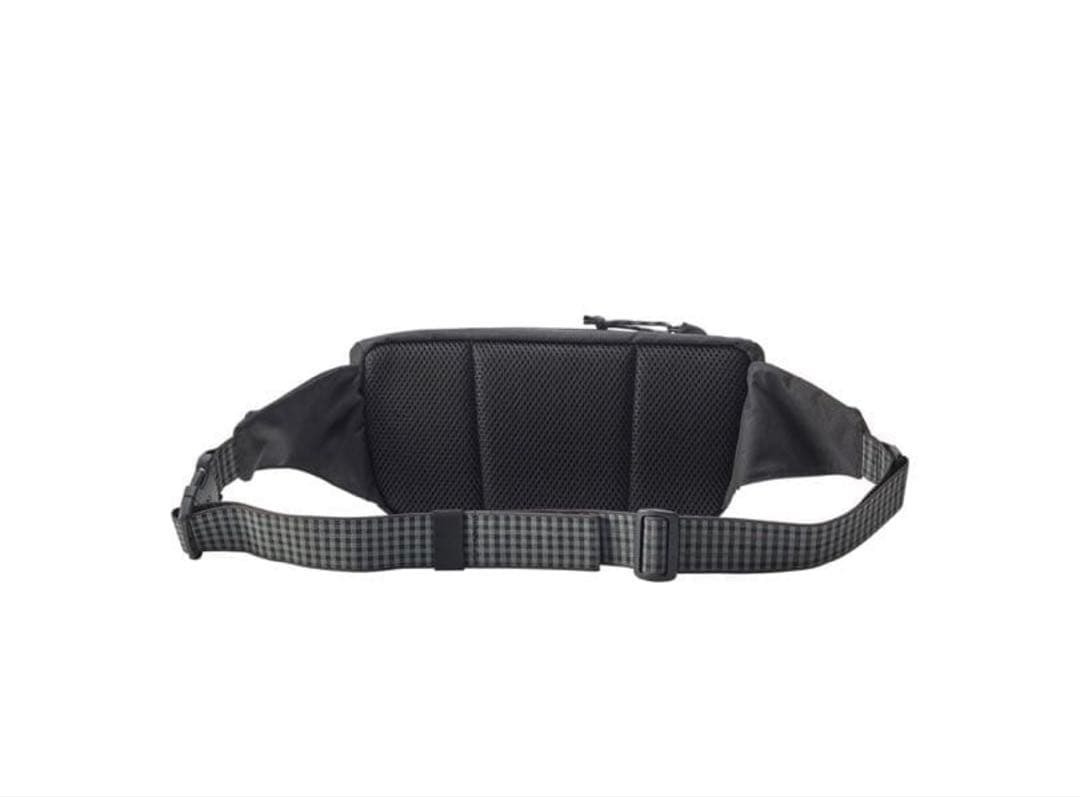 新品未使用！NEW ERA× familiar ボディバッグ