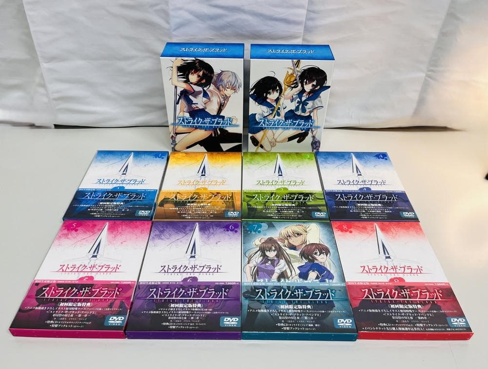 ◆ストライク・ザ・ブラッド DVD BOX１、２セット　09370
