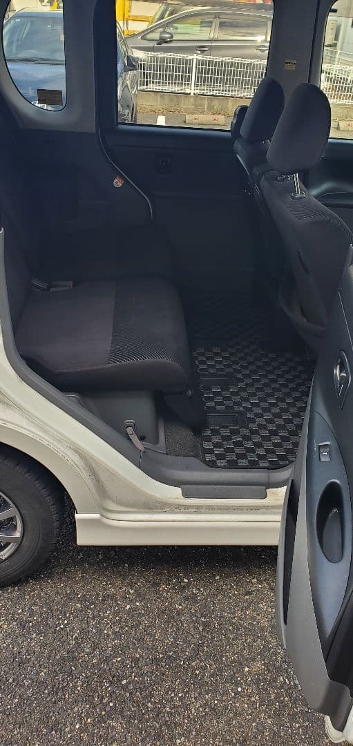 T.N　タントカスタム