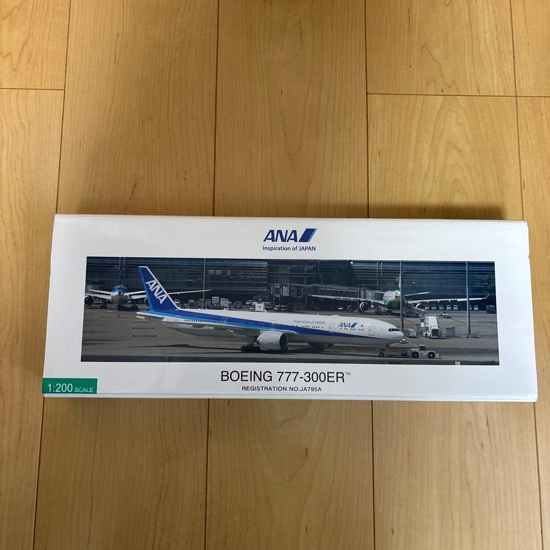 ぱ*だ様 全日空商事 NH20176 777-300ER JA795A