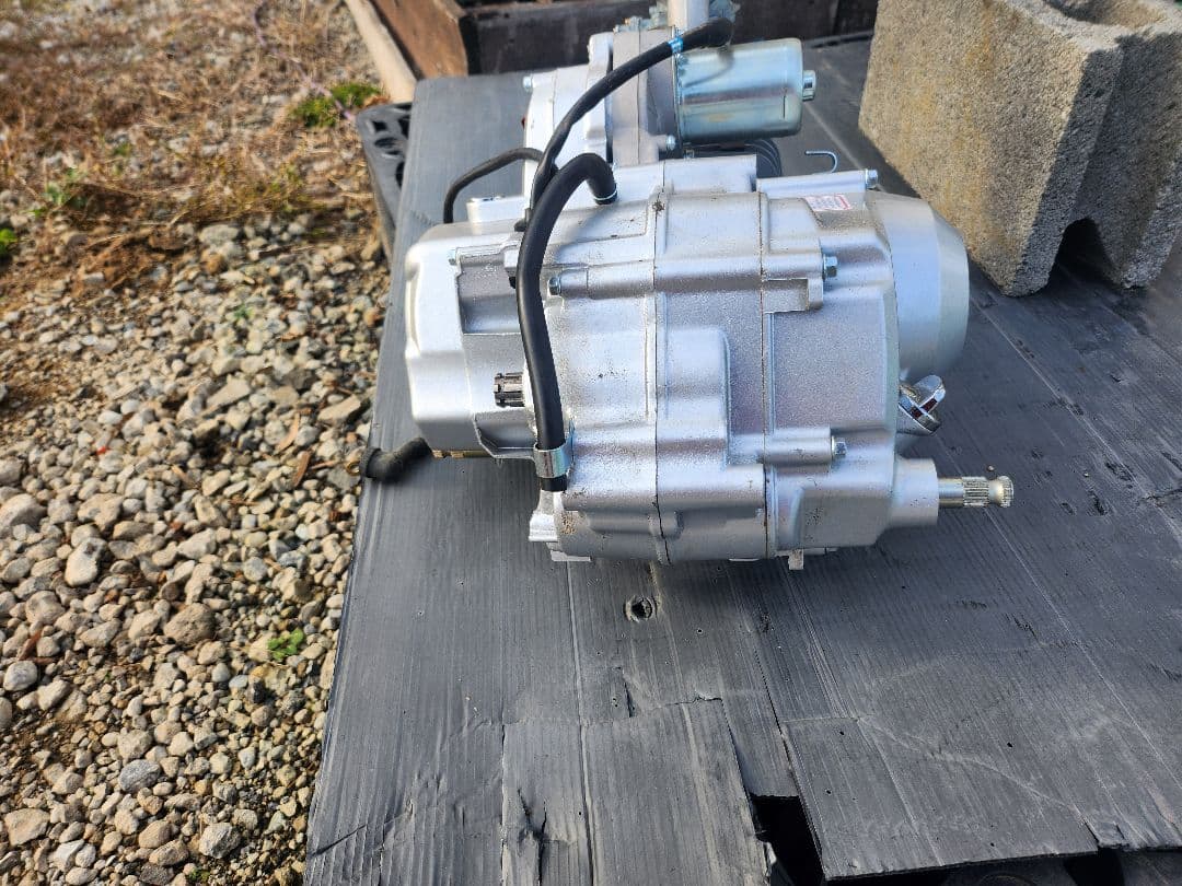 125cc 中華エンジン 上部セル付き