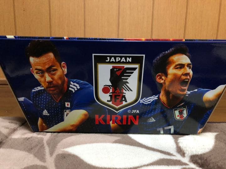 【限定品】クーラーボックス（サッカー日本代表新ユニ当たる！キャンペーンB賞）
