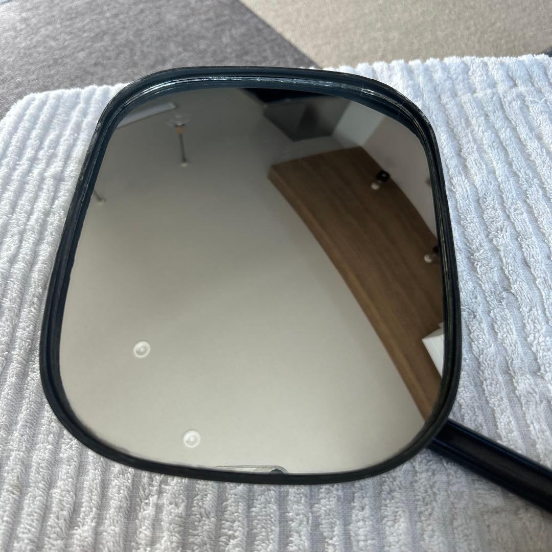 ランドクルーザー60 トヨタ純正　フェンダーミラー左右セット