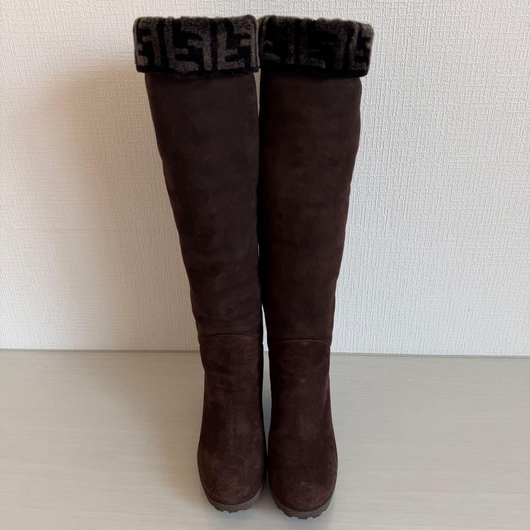 フェンディ　ロングムートンブーツ　スエード　イタリア製　FFロゴ　ズッカ柄　茶