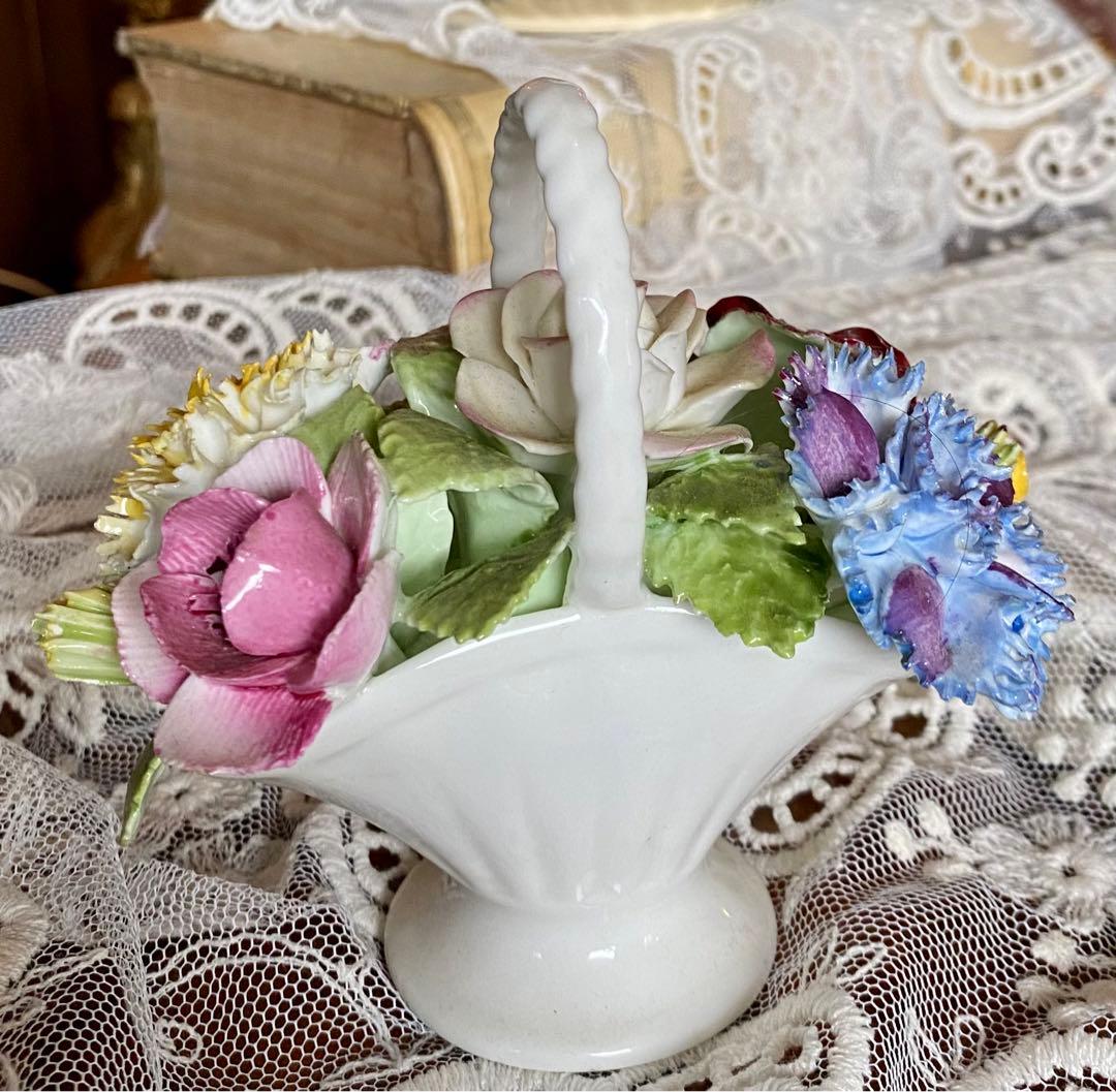 陶花　　4点セット　エンズレイ、ロイヤルドルトン、ロイヤルアデレイ