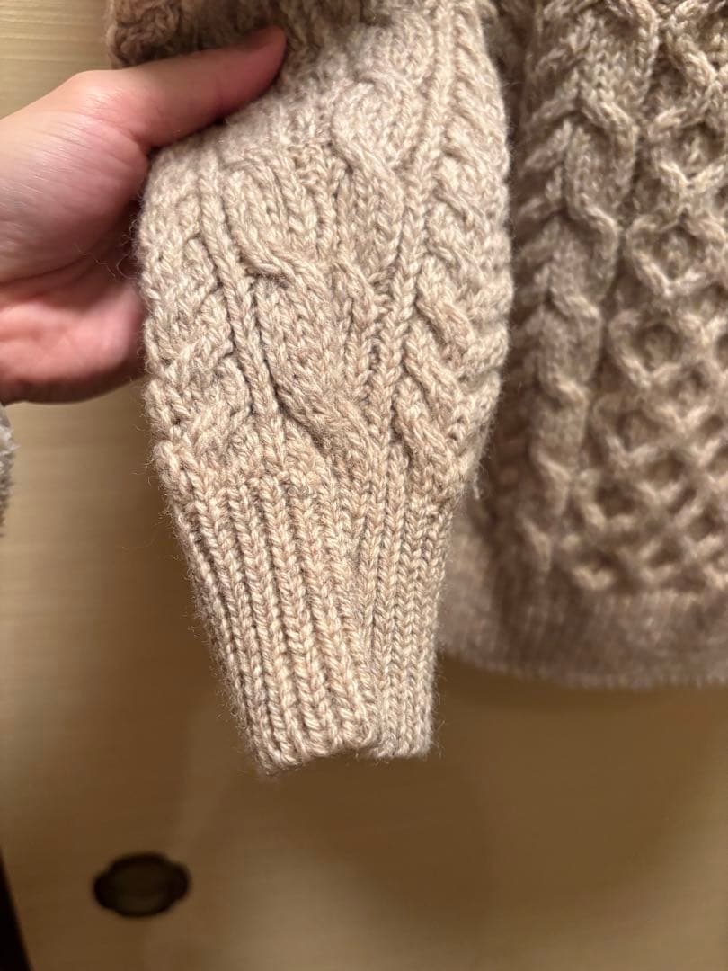 本日値下げ中❗️インバーアラン　ケーブルニット　アイルランド製