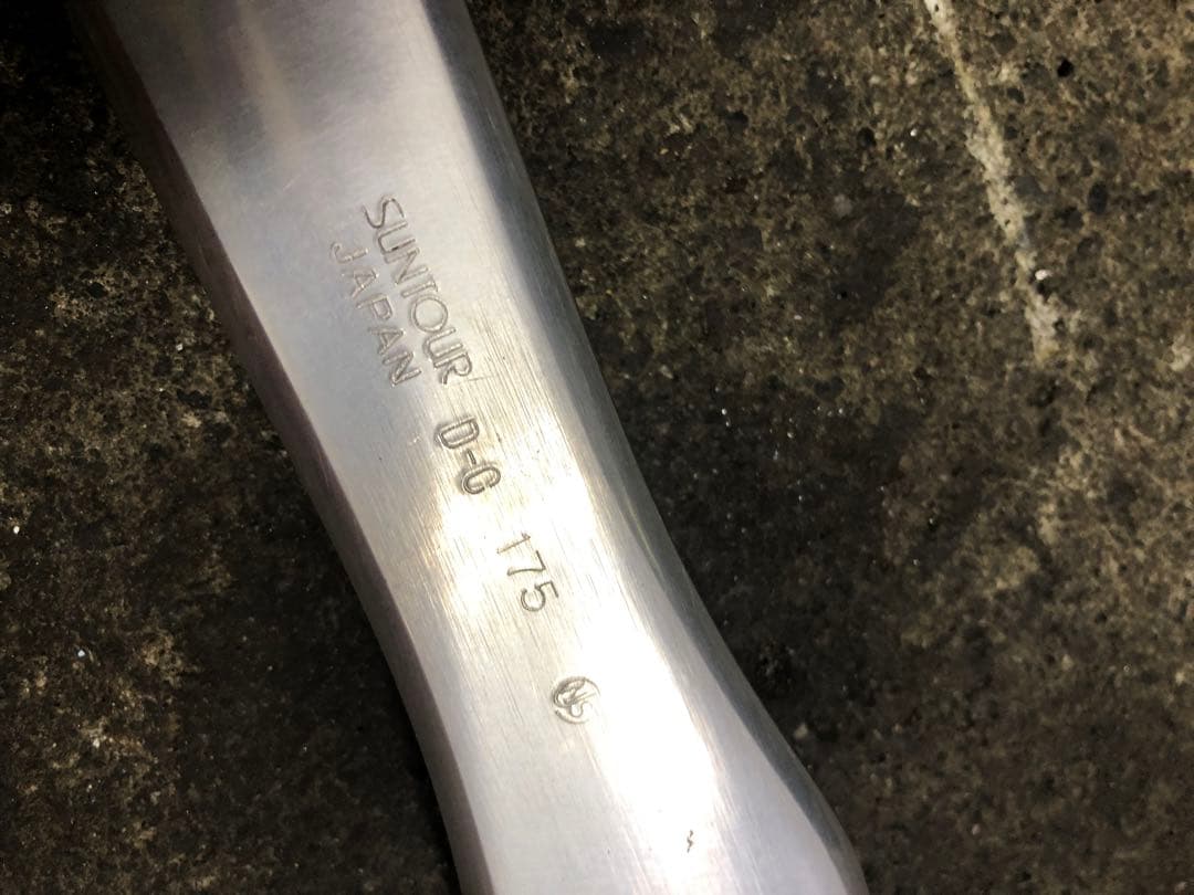 SUNTOUR SUPERBE PRO クランクセット　スギノチェーンリング付