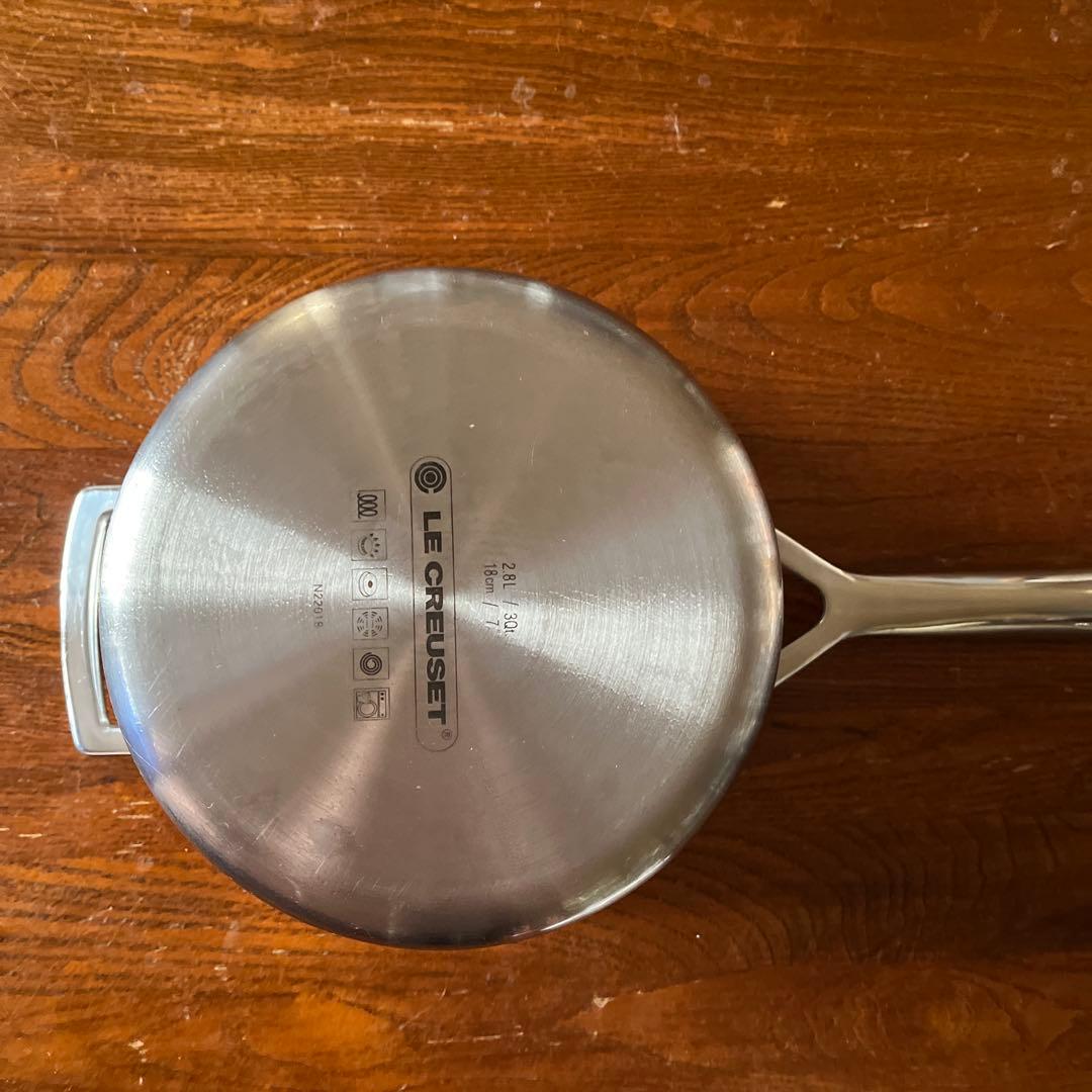 ル・クルーゼ　ステンレススチール 片手鍋 18cm 蓋付き