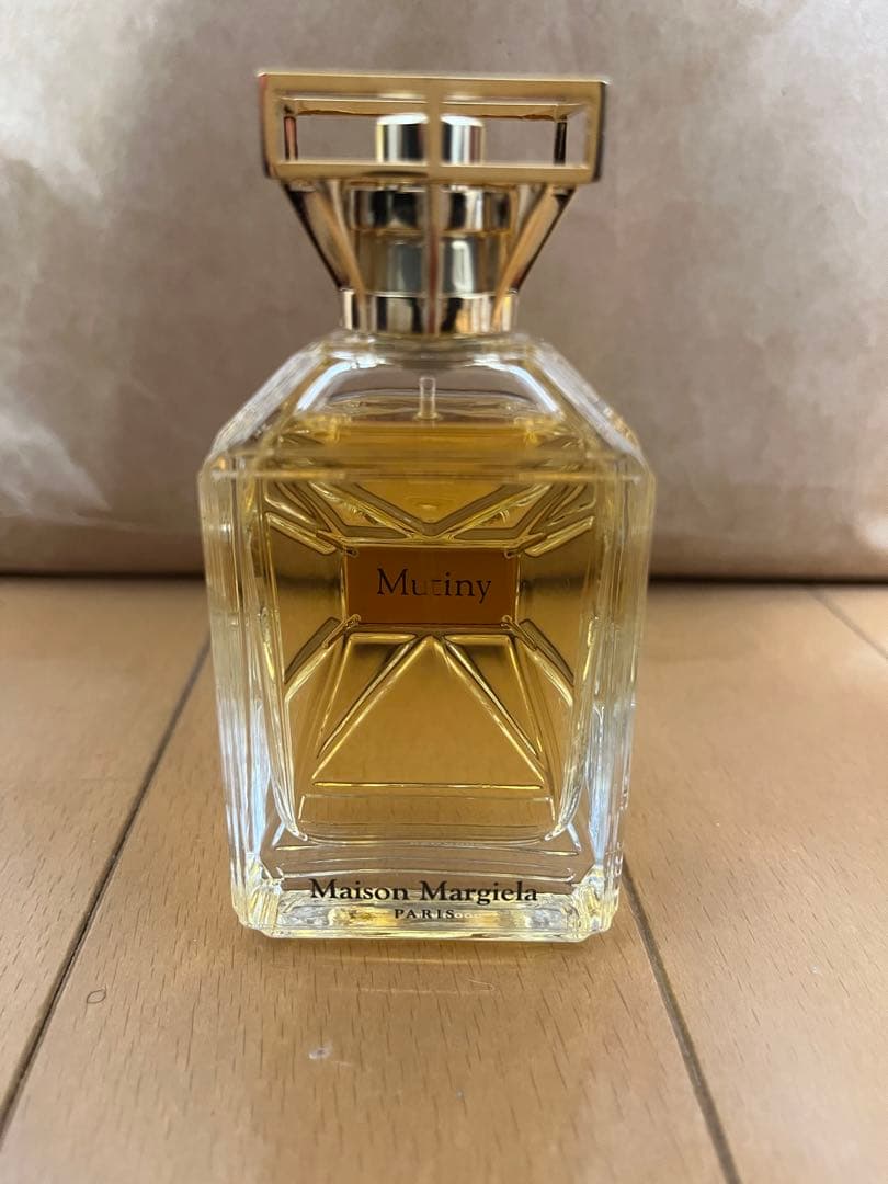 メゾンマルジェラ ミューティニー オードパルファン 50ml EDP
