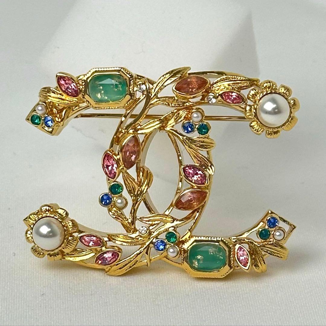 【新品未使用】CHANEL ブローチ 22K ココマーク マルチカラー 完品