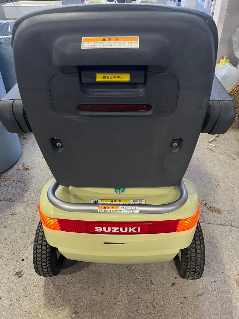 ET4D9 セニアカー