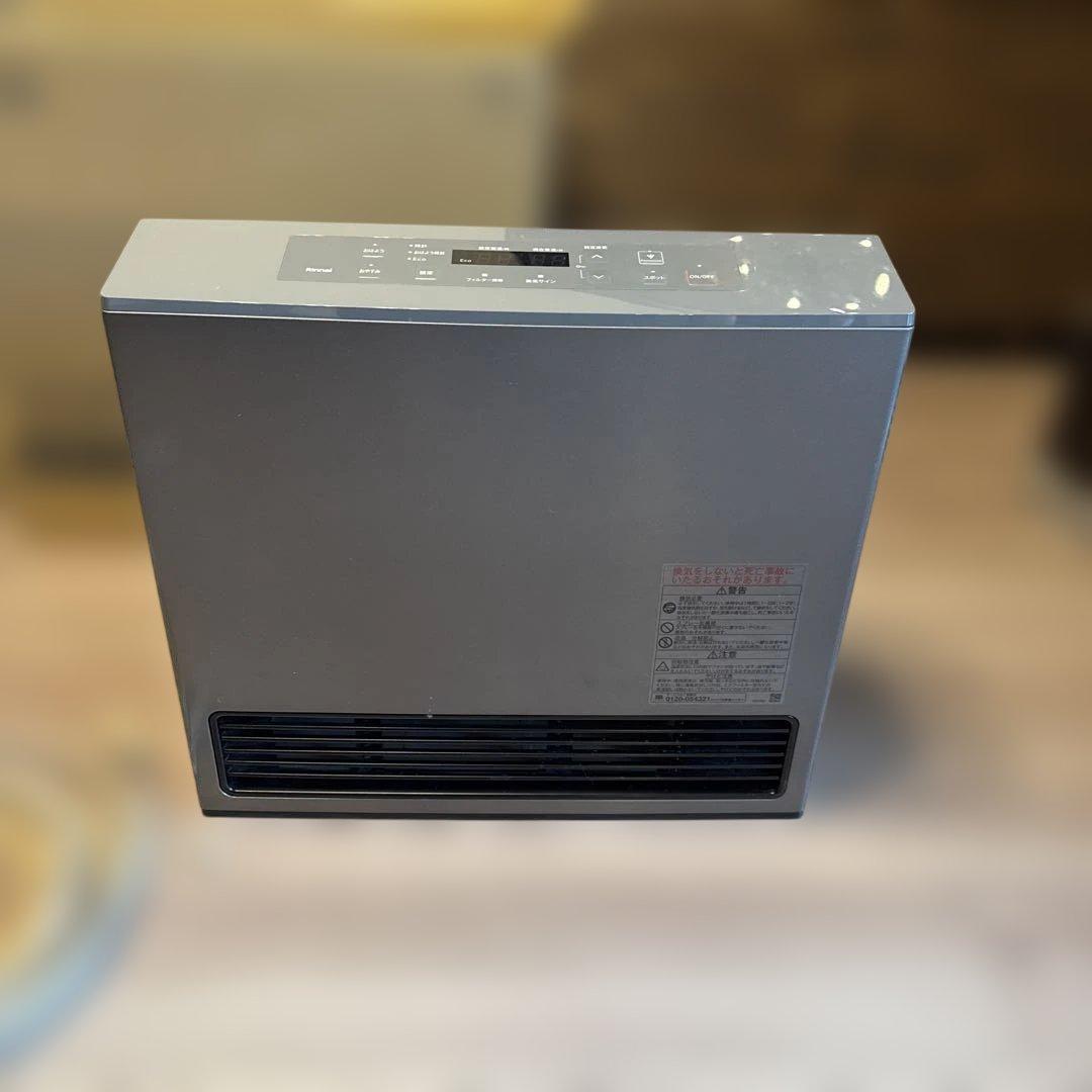 【美品】Rinnai ガスファンヒーター 、コンクリート21畳2本のホース付き