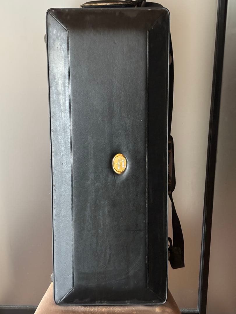 テノールサクソフォン ケース付き 付属品あり