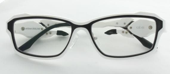 ゲーマー用メガネ　ゴッドアイ GE-01(56サイズ) シロ新品