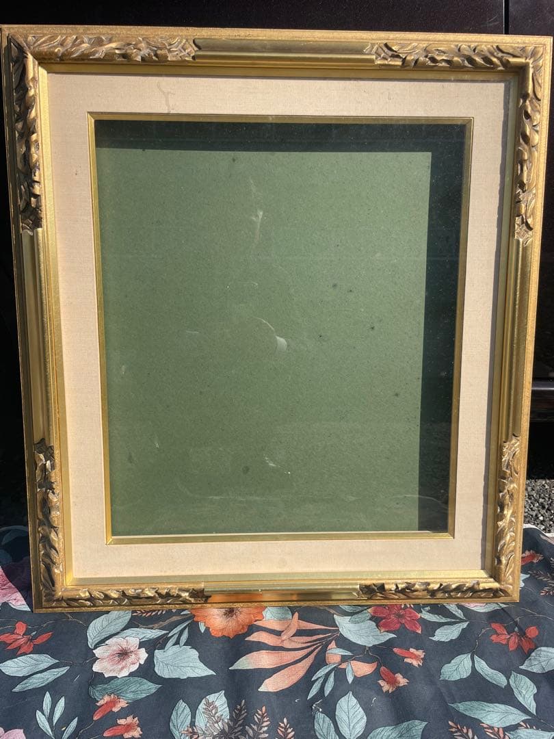 最終値下げ⭐️装飾的なゴールド木製額縁（昭和レトロ）