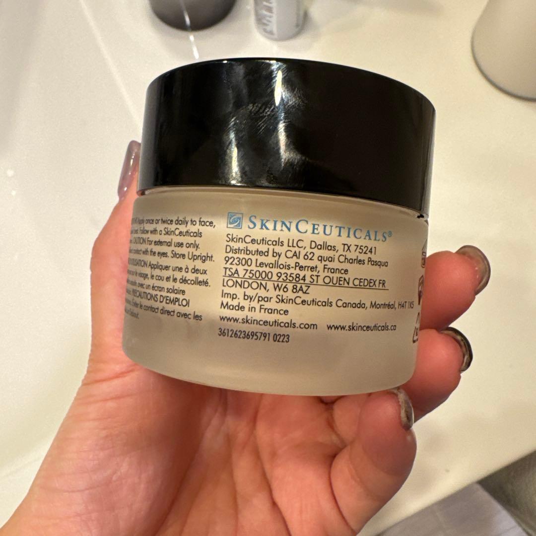 ち*ち様 SkinCeuticals A.G.E. InterrupterAdv