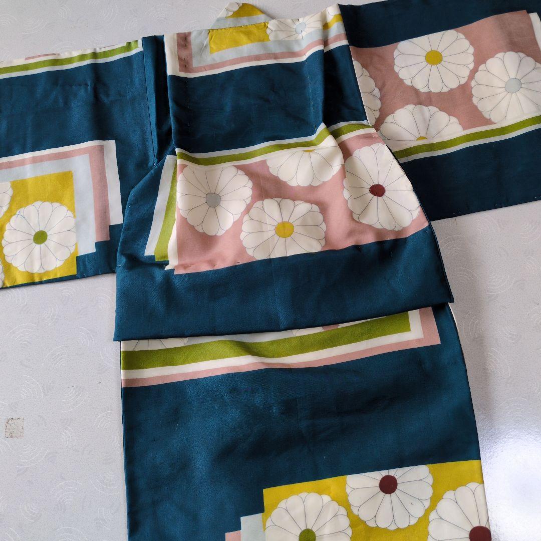 赤ちゃん着物と正絹総絞りの被布（中綿無し）