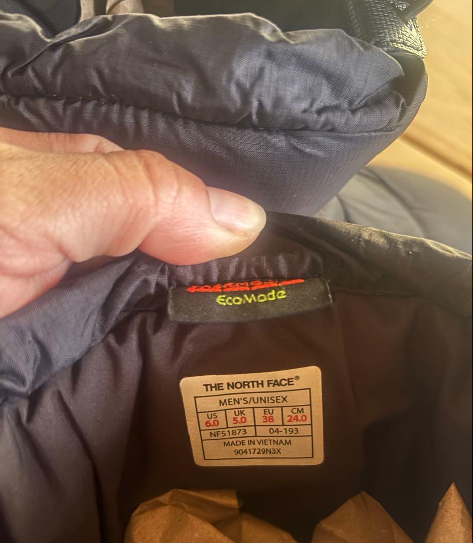 THE NORTH FACE ヌプシ ブーツ 24cm