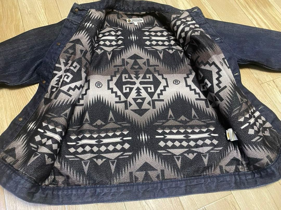 アベイシングエイプ　デニムジャケット