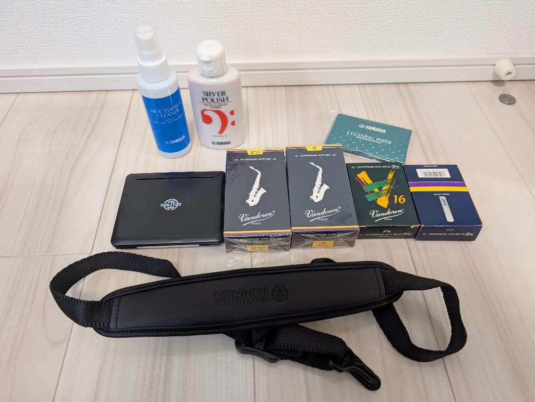 N*m様 アルトサックス 彫刻入り ジャンク品