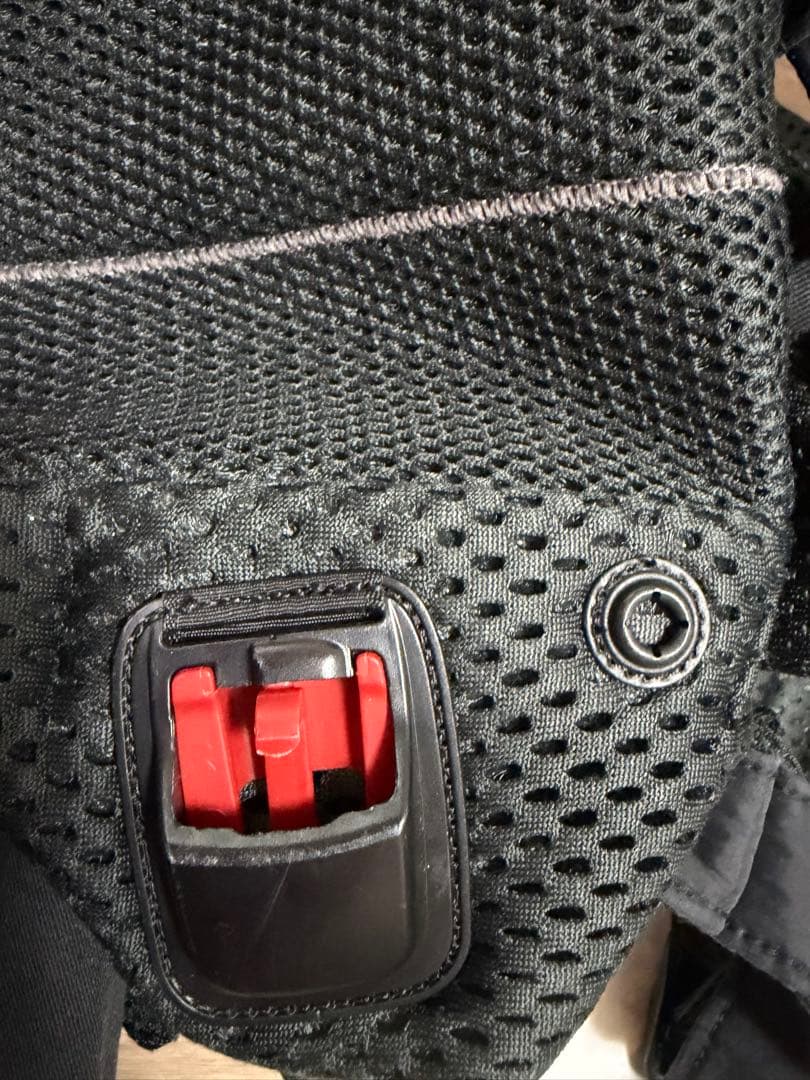 BABYBJÖRN ベビービョルン HARMONY 抱っこ紐 ブラック 箱あり