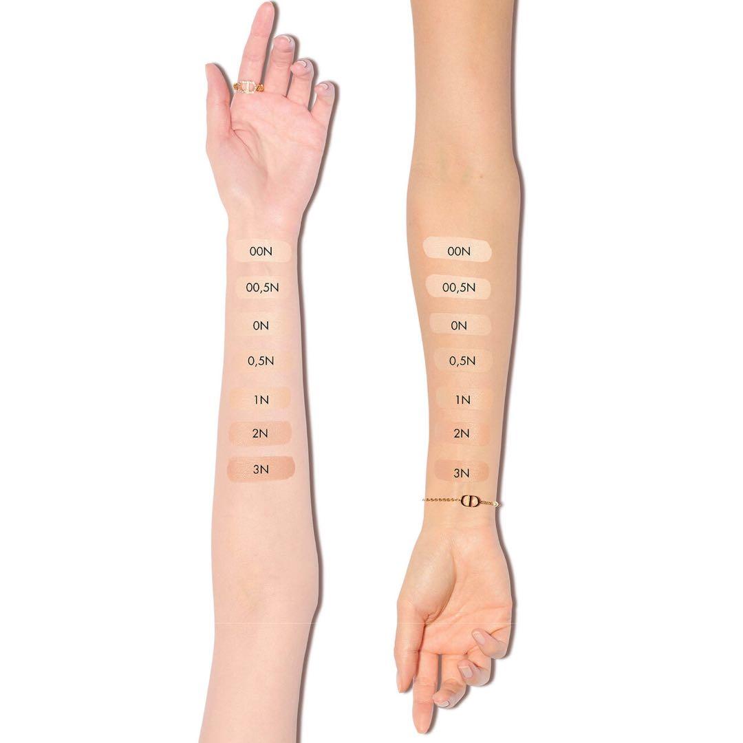 新品未使用　Dior 新作クッションファンデ&ケース