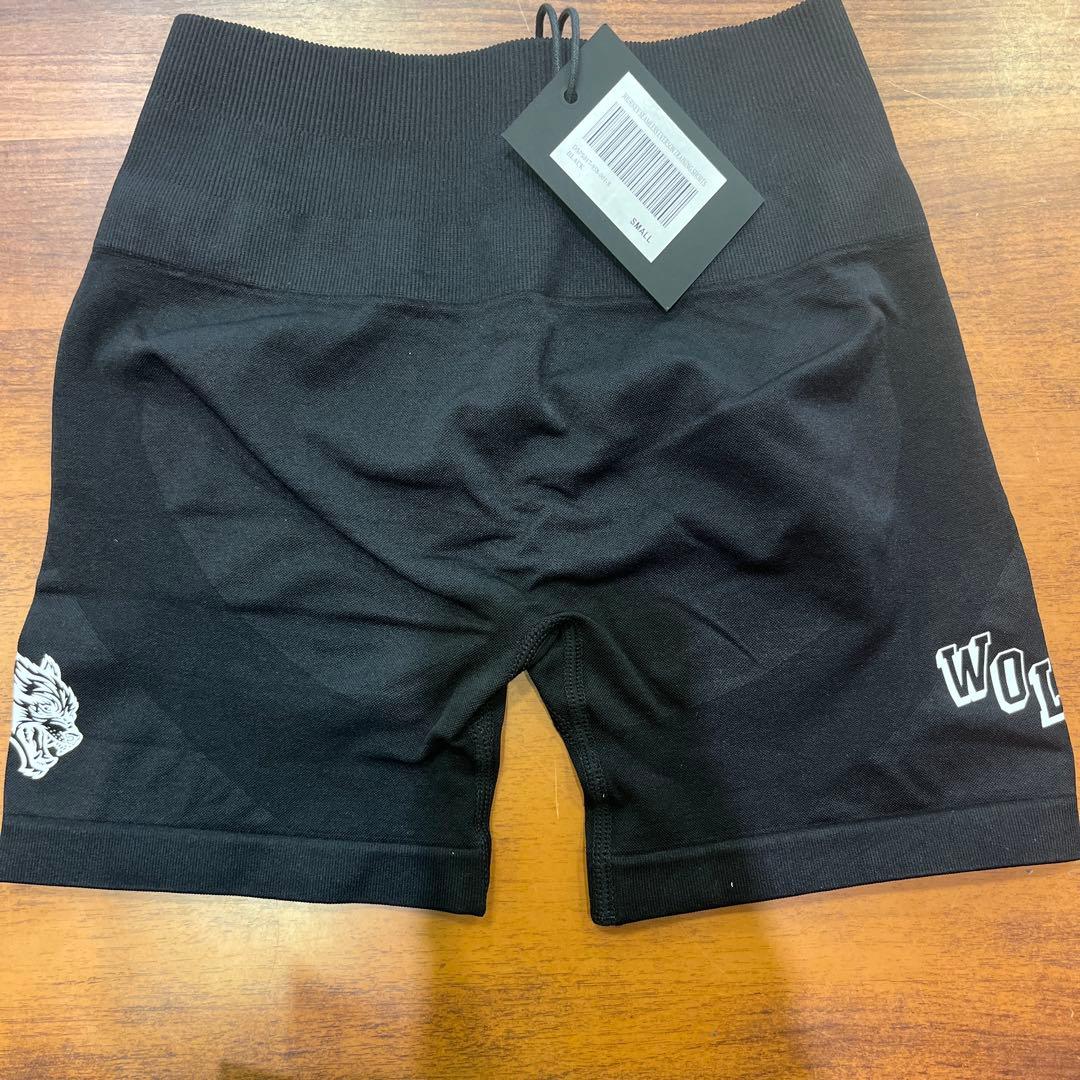 ⭐︎でぃあ⭐︎darc sport ショートレギンス(2枚セット)