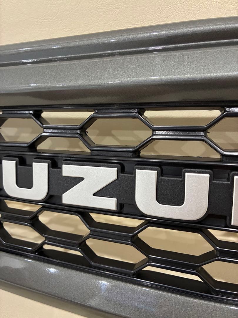 ジムニー　フロントグリル　グレー