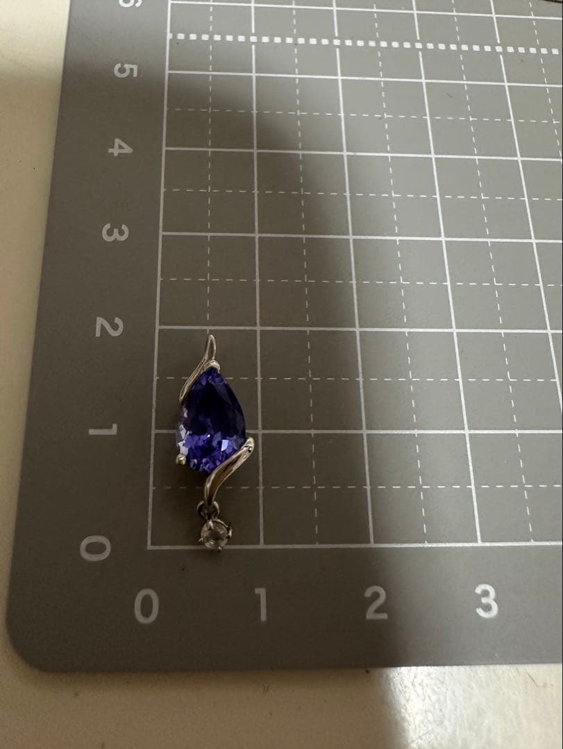 GSTVpt950タンザナイトレインボームーンストーンペンダントトップ最終価格