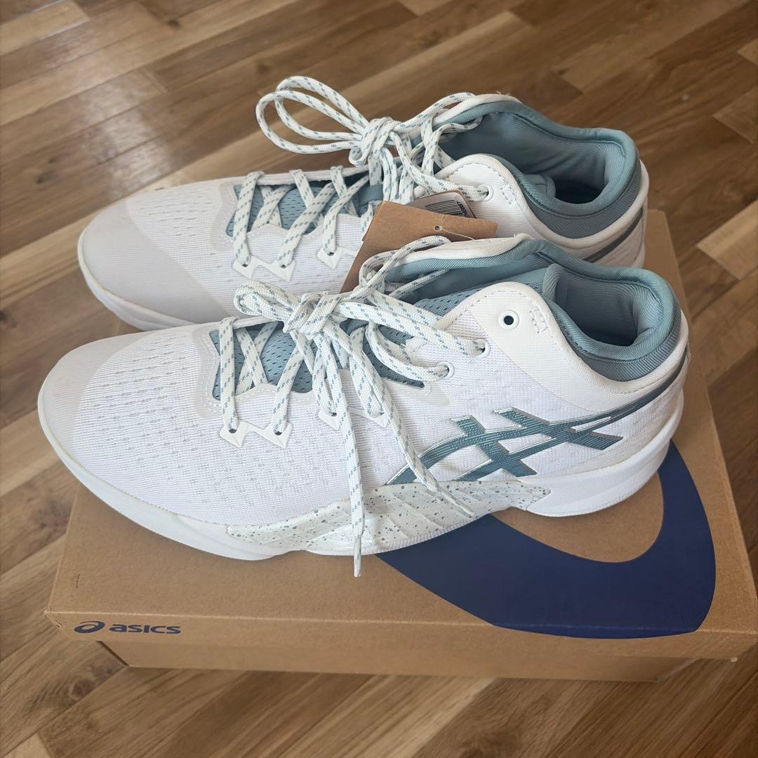 新品！アンプレアルス　28cm バスケットボールシューズ