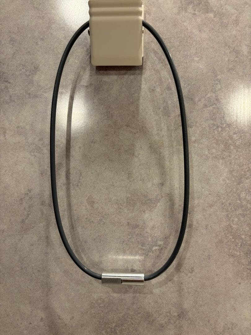SEV Looper type M スポーツネックレス　健康ネックレス
