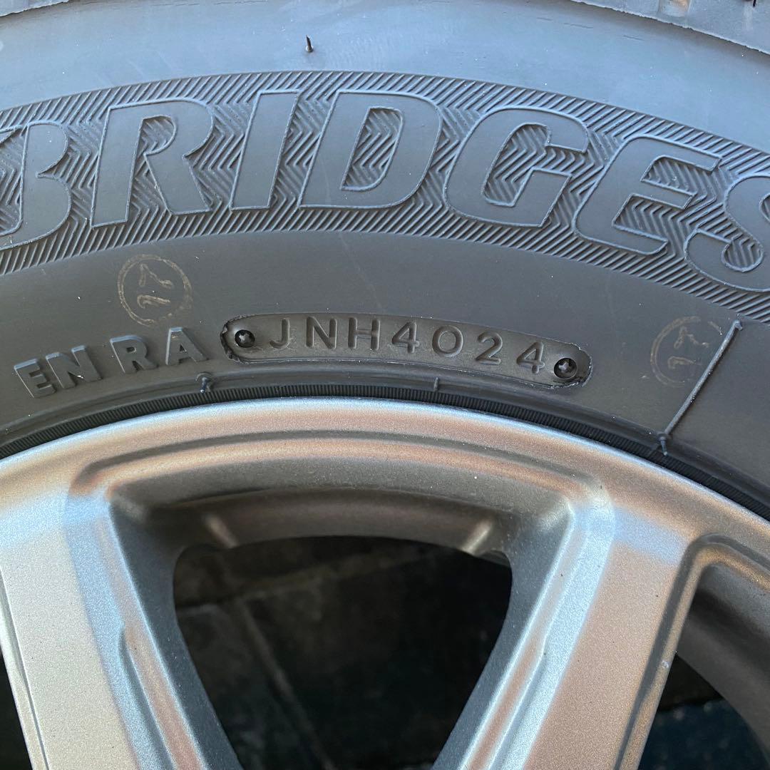 スタッドレスタイヤ、ホイール4本セット 145/80R12