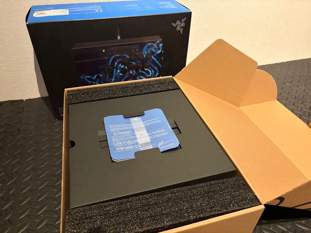 Razer Panthera Arcade Stick PS4/PS3 アケコン