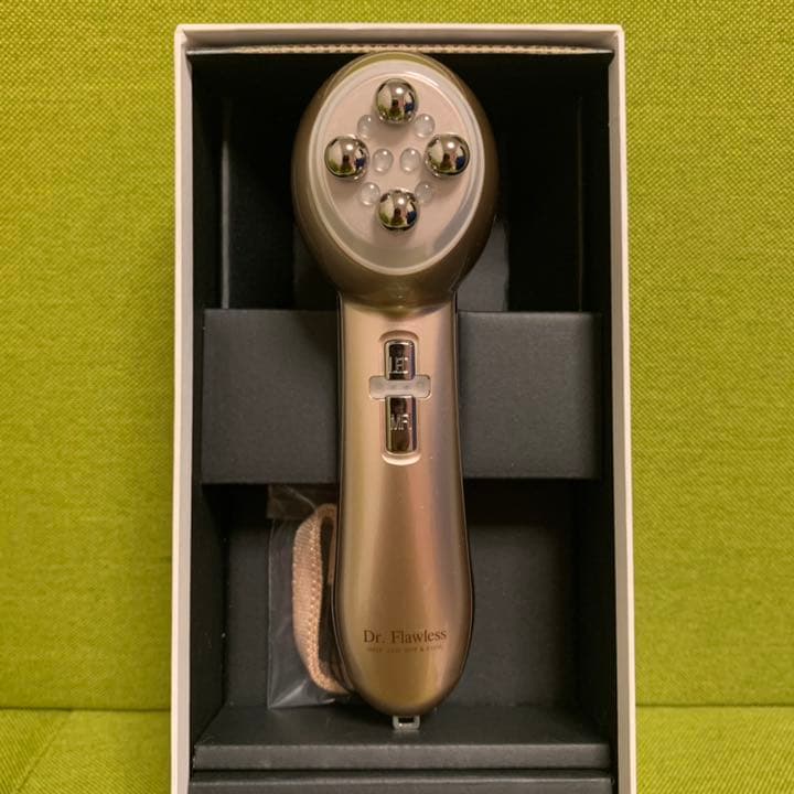 美顔器　Dr.Flawless(ドクターフローレス)