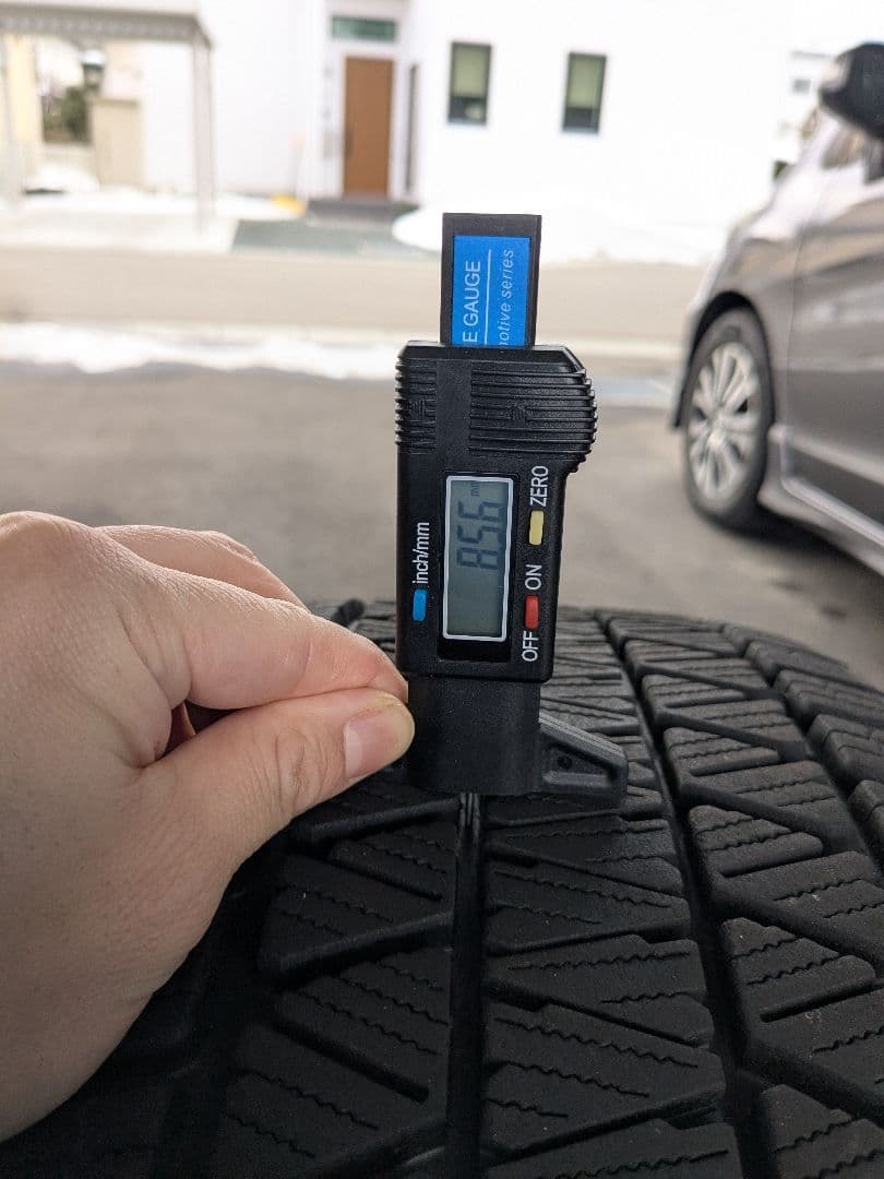 Z*ー様 2023年製　ブリジストン　DM-V3 225/65R17